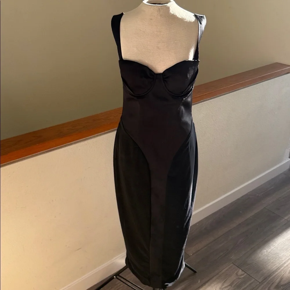 House of CB black mid length Dress size medium - Picture 5 of 15